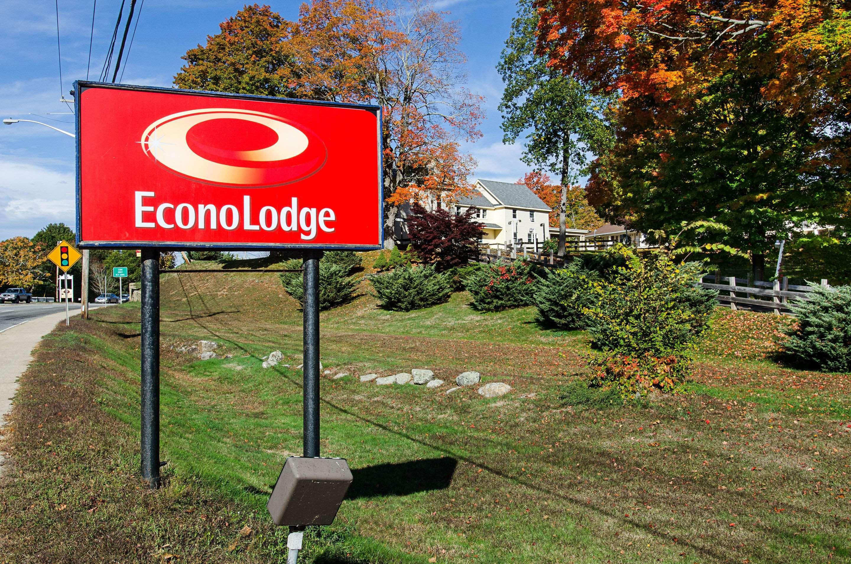 Econo Lodge Sturbridge Route 20 Exterior foto